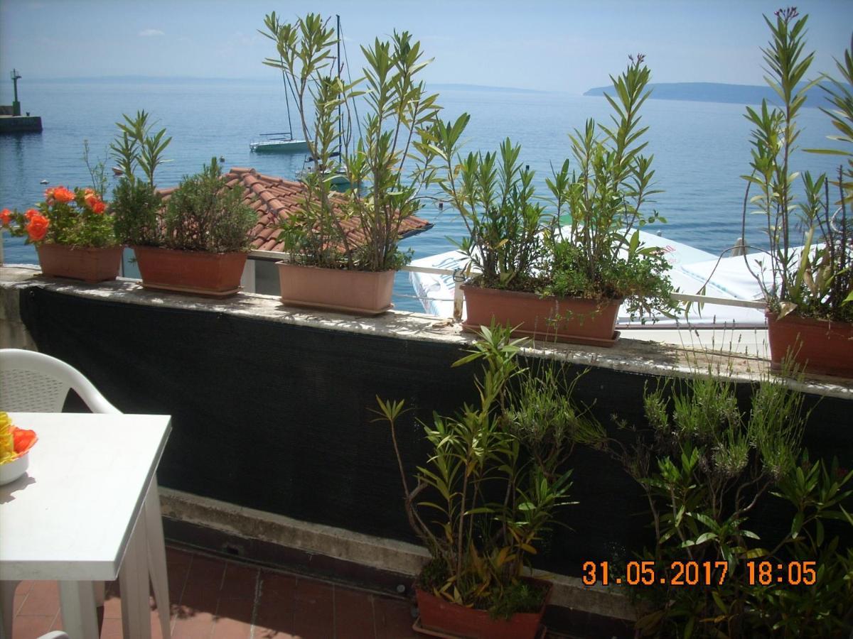 Apartment At Sea Lovran Bagian luar foto