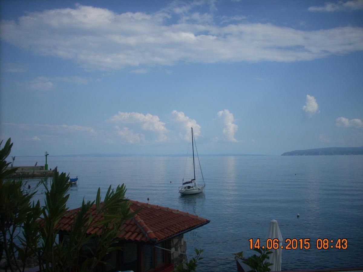 Apartment At Sea Lovran Bagian luar foto
