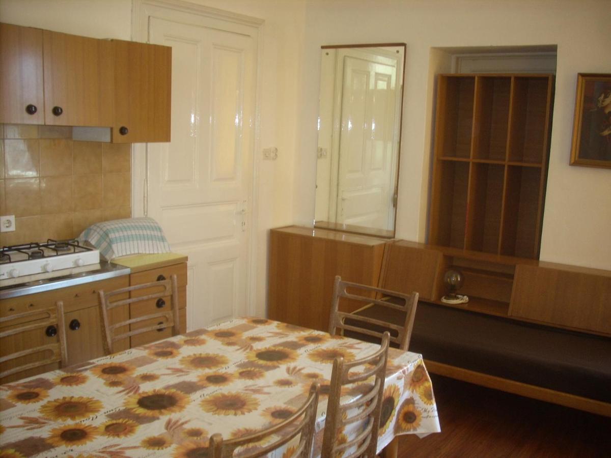 Apartment At Sea Lovran Bagian luar foto
